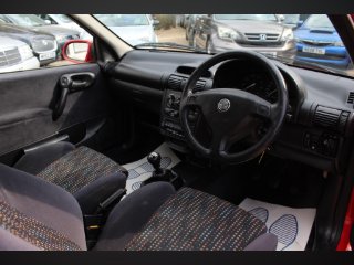 /photos/11643/8f88cb96-f7df-44f8-988c-18c0940cabb0_i320x240.jpg